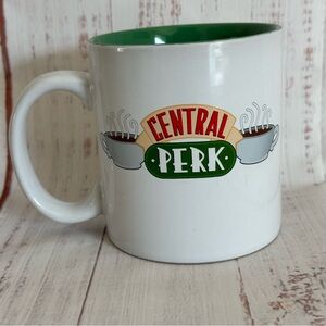 NEW Friends Central Perk 20oz ceramic coffee mug